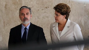 Präsidentin Rousseff entlässt Außenminister