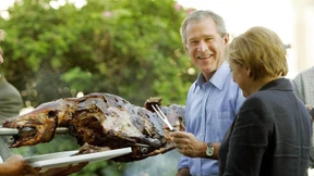 Eine Frau und ihre Präsidenten