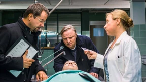 Die hat mit einem Toten telefoniert