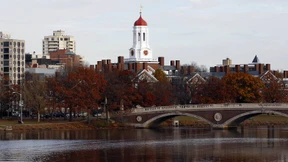 Harvard um zwei Milliarden Dollar ärmer