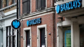 Teilrückzug von Großaktionär Qatar belastet Barclays-Aktie