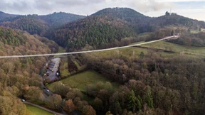 Zweitlängste Fußgänger-Hängebrücke Deutschlands eröffnet