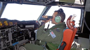 Pilot soll  nach Kursänderung noch gefunkt haben