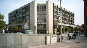 Mausklick statt Wartemärkchen