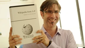 Die ganze Wikipedia für das Bücherregal 
