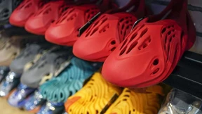 Adidas begeistert trotz Verlusts die Börse