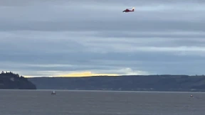 Wasserflugzeug mit zehn Menschen an Bord stürzt ab