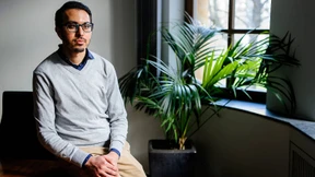 Vermittler zwischen Flüchtlingsheim und Werkstatt