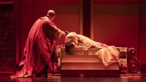 Königin der Schmerzen