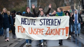 Schüler demonstrieren gegen Klimapolitik
