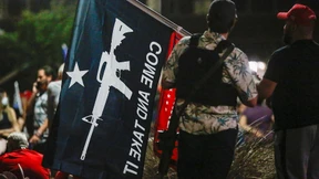 Lehrer wegen Drohungen gegen Gesundheitsbeamtin vor Gericht