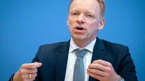 Fuest warnt vor Schäden durch zögerliche Omikron-Bekämpfung