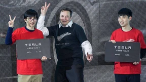 Tesla-Kurs legt um fast zwanzig Prozent zu