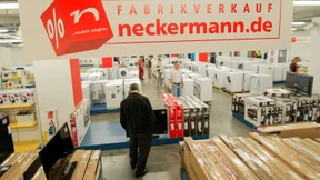 Neckermann-Mitarbeiter hoffen auf neuen Investor