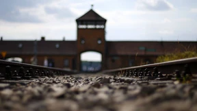 Das Verbrechen entzweit die Überlebenden