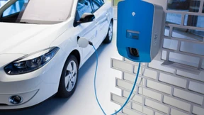 Häuslebauer sollen Elektroauto-Steckdosen einplanen