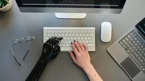 „Was früher der Junior gemacht hat, erledigt die KI heute in Sekunden“