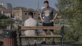 Vom Krieg ins Vakuum