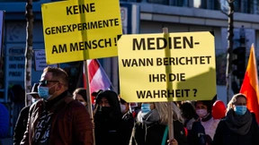 Demonstrationen gegen Corona-Maßnahmen in ganz Deutschland