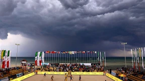 Leere Versprechungen, gefährliche Verdächtigungen