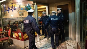 Razzia im Düsseldorfer Migranten-Viertel