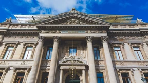 Brüsseler Leitindex überspringt die 5000 Punkte