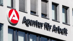 Bundesagentur für Arbeit rechnet mit schwerem Winter