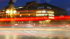 Pharmazulieferer Polypeptide strebt an den Aktienmarkt