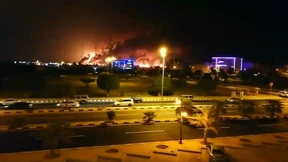 Wer steckt hinter den Angriffen auf die Ölraffinerie?