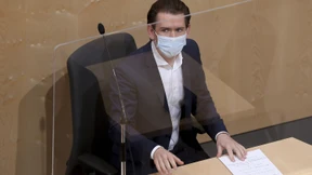 Lob und Geld vom Kanzler