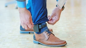 Neue Technik für Fußfesseln