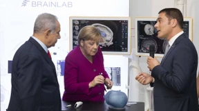 Kritische Themen existieren nur in einer anderen Galaxie