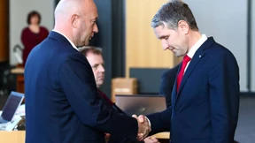 Ist Merkel aus der Rolle gefallen?