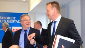 Einigung auf schwarz-rot-grüne Koalition