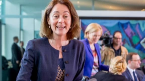 Justizministerin verlangt von Facebook schnell mehr Datenschutz