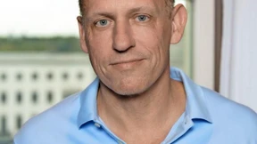 Thiel und Zuckerberg gehen künftig getrennte Wege