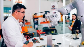 Lieber Chinesen als amerikanische Hedgefonds