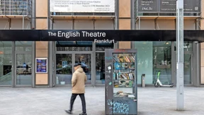 Lösung für English Theatre gefunden