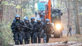 Bundespolizisten machen im Dannenröder Forst deutlich mehr Überstunden