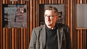 Volksbühne Frankfurt bringt „Der Fleck“ zur Uraufführung