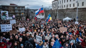 Slowakei beschließt niedrigere Strafen für Korruption