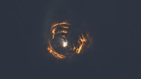 Mit jeder Explosion einen Schritt weiter