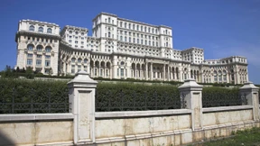 Diktatoren und das Disneyland ihrer Paläste