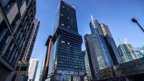 Wirtschaftsanwälte knacken magische Marke