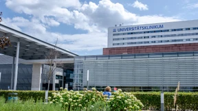 Land Hessen muss Frankfurter Uniklinik Geld vorstrecken