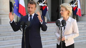 Macron und von der Leyen gratulieren Johnson