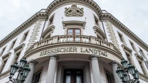 Linke stellt Referenten nach Vorwürfen frei