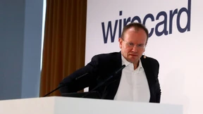 Vorstand muss gehen, Vorstandschef bleibt