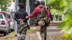 Polizei warnt Bevölkerung vor flüchtigem Terrorverdächtigen