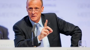 EADS-Chef kritisiert „absurde Debatte“ um Drohnen